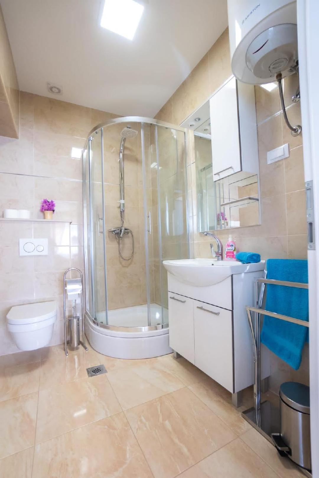 Antonio Apartment 2 Ровин Екстериор снимка